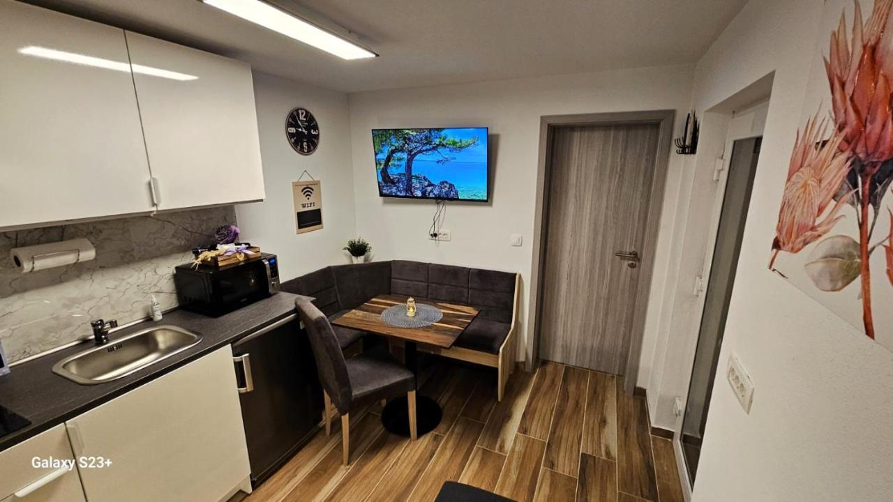 Apartmaji Stars Mavcice Εξωτερικό φωτογραφία
